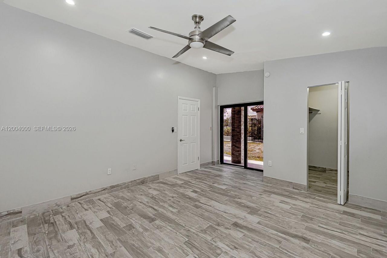 740 NW 105th Pl, Unit A6, Miami, FL 33172 Photo