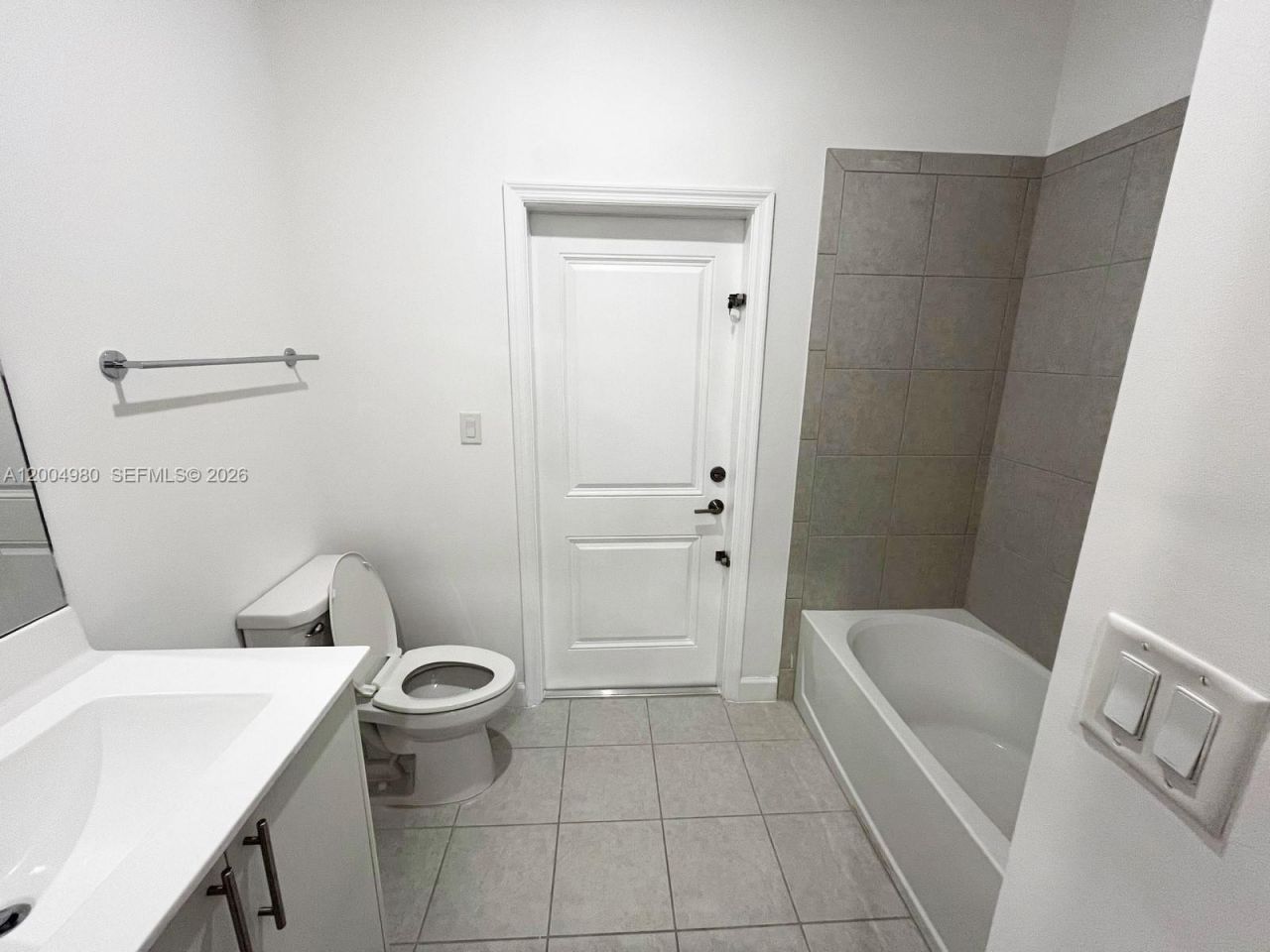 833 SE 26th Rd , Homestead, FL 33035 Photo