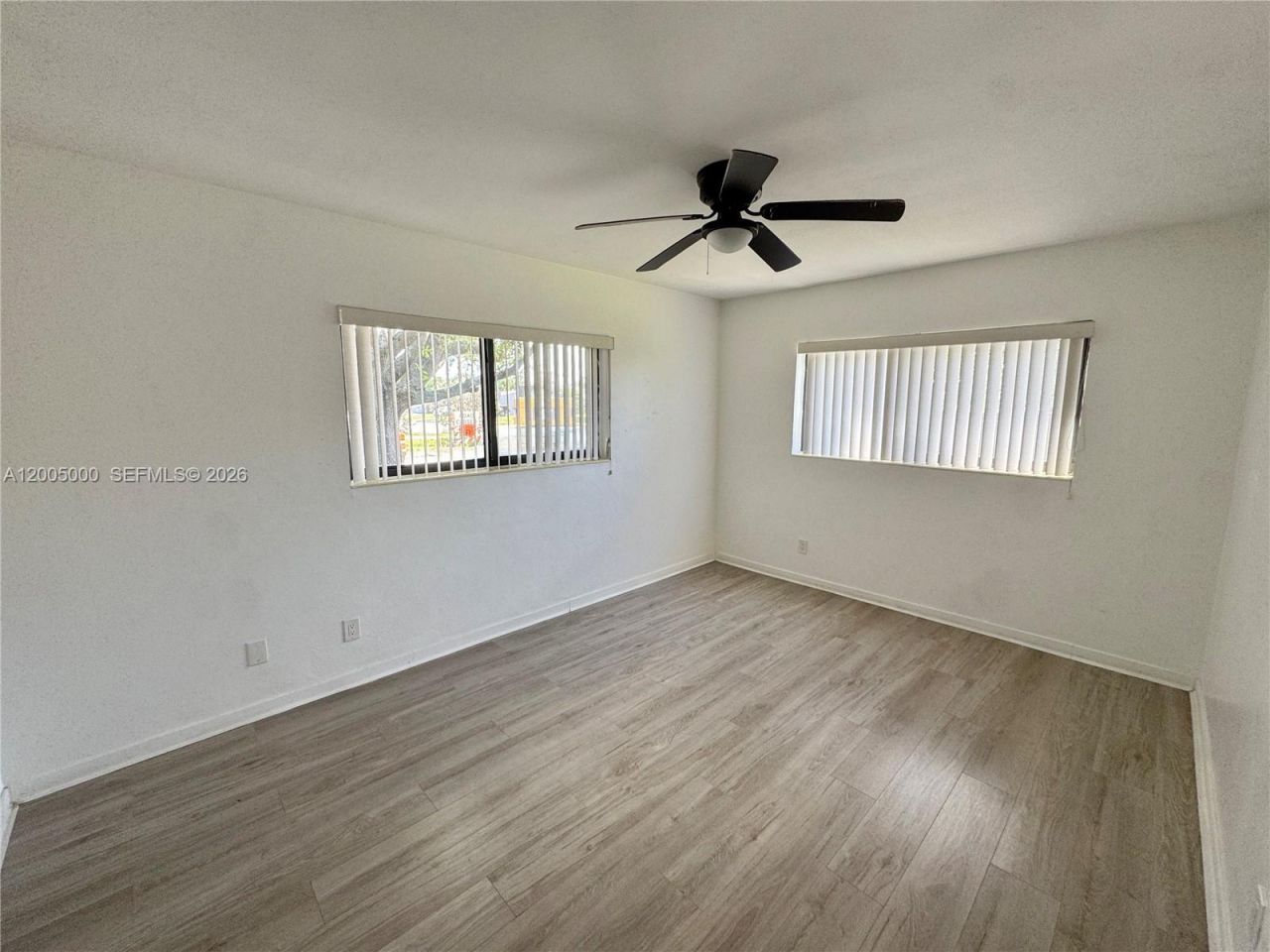 6901 SW 10th Ct, Pembroke Pines, FL 33023 Photo