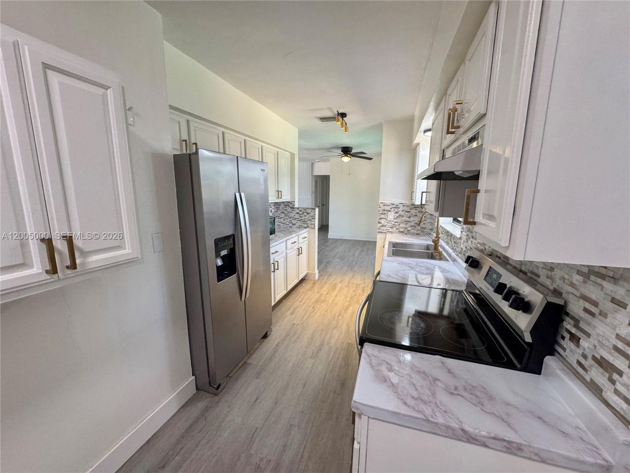 6901 SW 10th Ct, Pembroke Pines, FL 33023 Photo