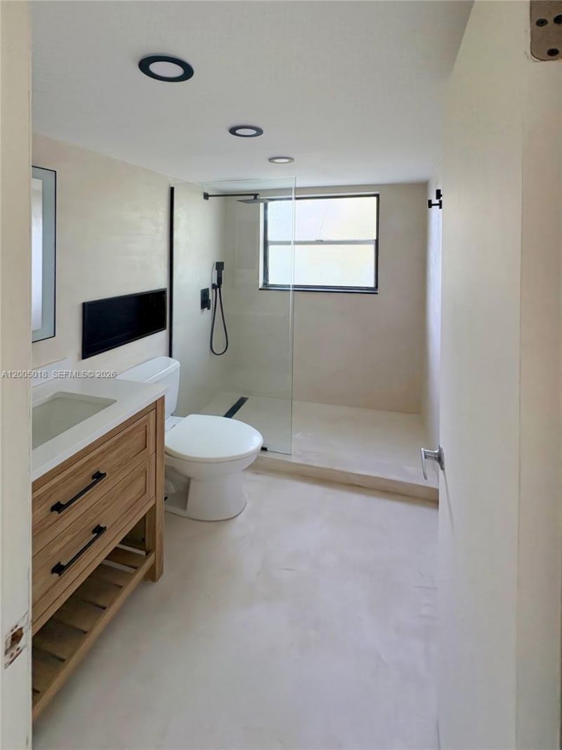 777 NE 62nd St , Unit C402, Miami, FL 33138 Photo