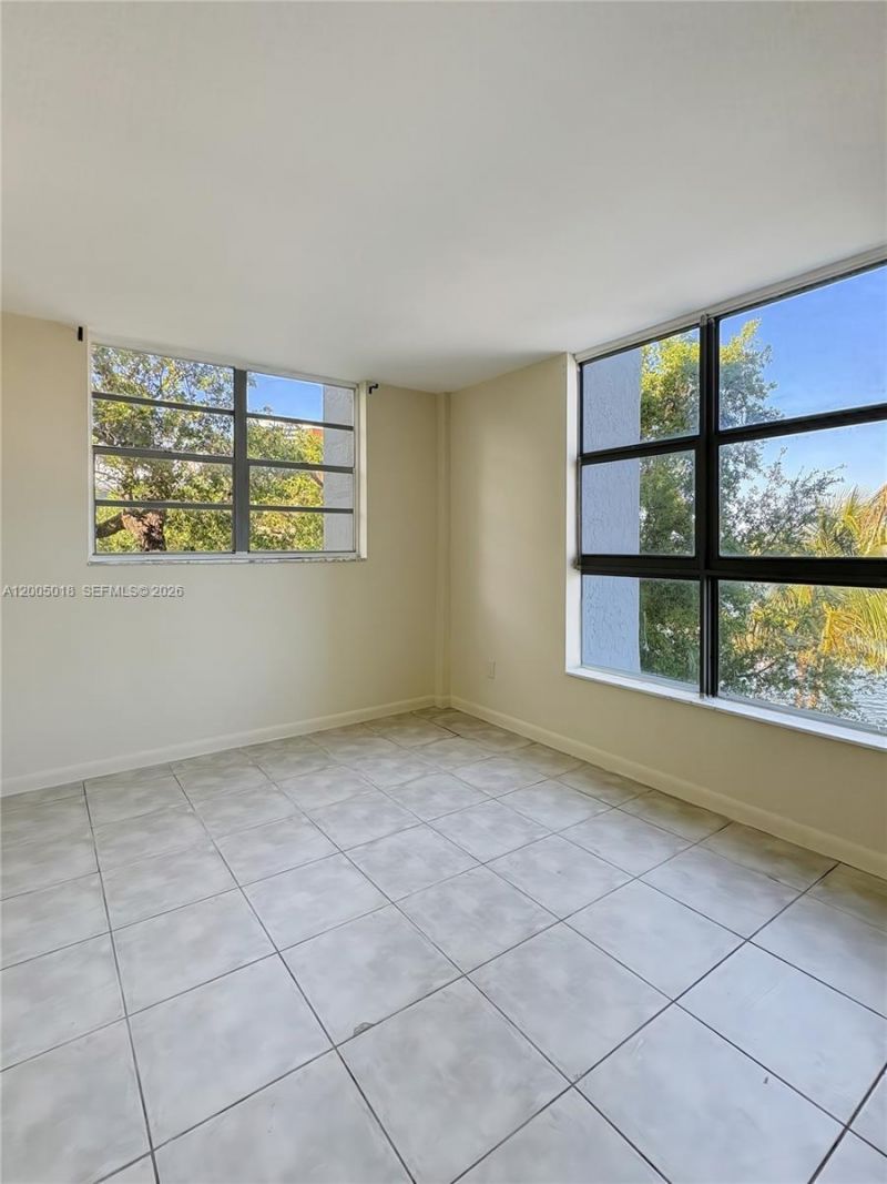 777 NE 62nd St , Unit C402, Miami, FL 33138 Photo