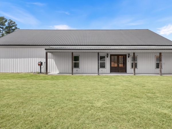 141 Road 861, Tupelo, MS 38804