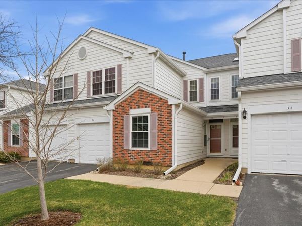 7 Adams Court , Unit A, Streamwood, IL 60107