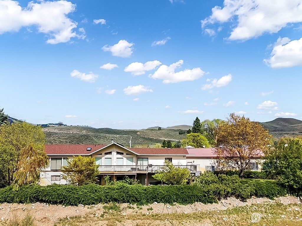 91 Okanogan Cemetery Road , Okanogan, WA 98840