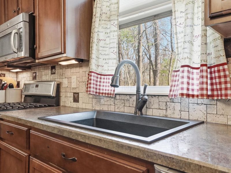 145 Winding Valley Drive, Delaware, OH 43015 Photo 17