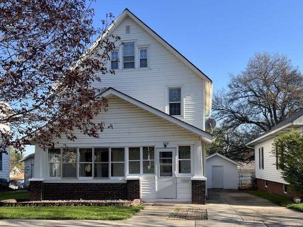 605 W Mills Street, Creston, IA 50801