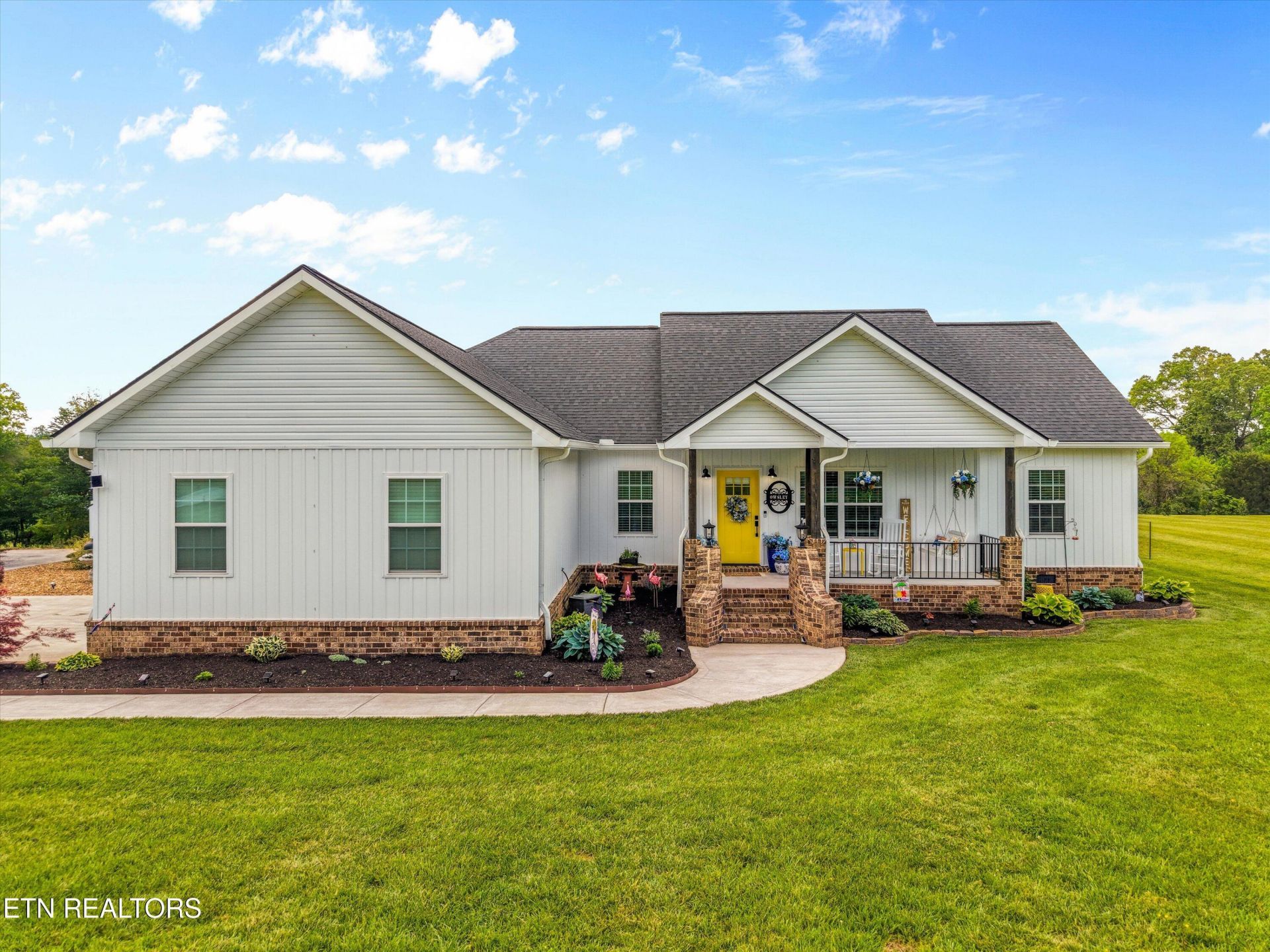 129 Mason Lane, Madisonville, TN 37354 Main Photo