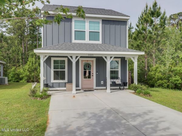 13223 Willow Oak Circle, Gulfport, MS 39503