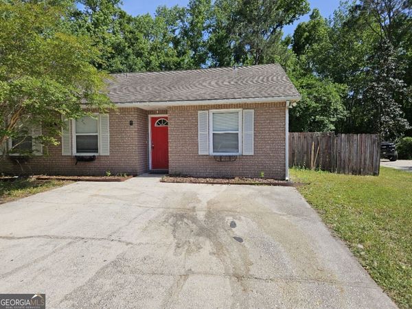 189 E Lakemont Drive, Unit B, Kingsland, GA 31548
