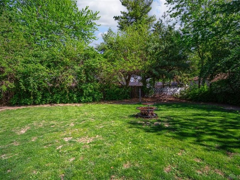 1958 Kylemore Drive, Xenia, OH 45385 Photo 19