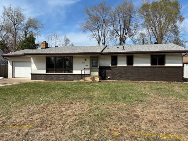 3012 68th Avenue N, Brooklyn Center, MN 55429