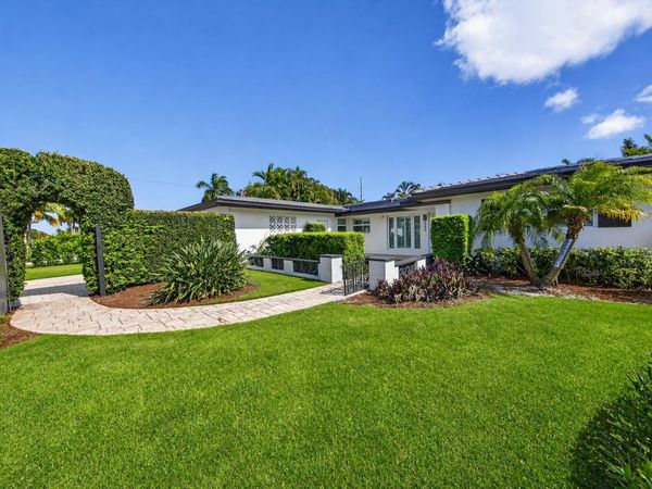 850 W Camino Real, Boca Raton, FL 33486