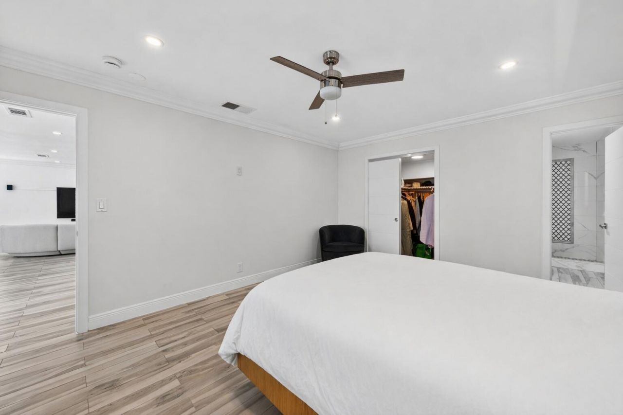 850 W Camino Real, Boca Raton, FL 33486 Photo