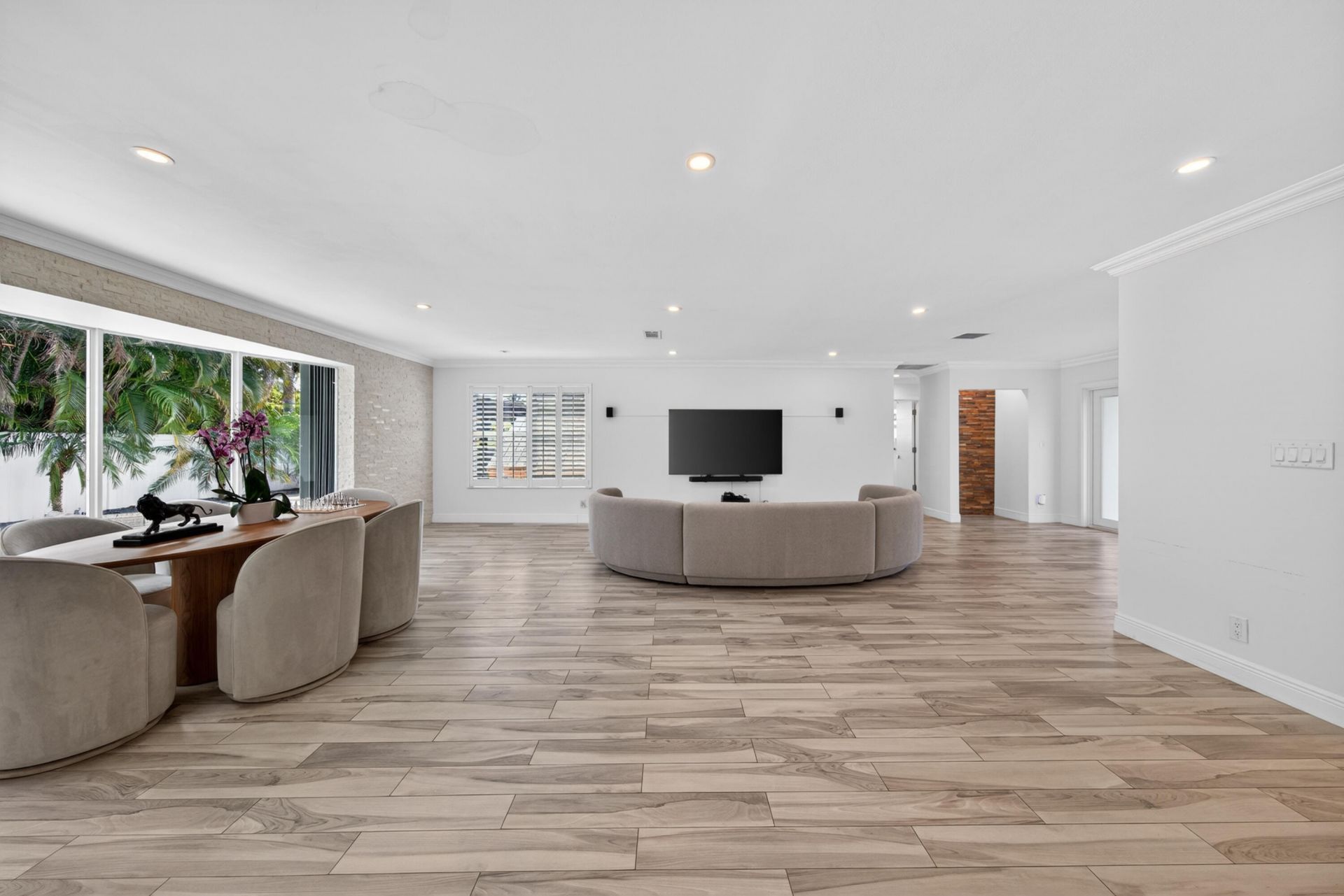 850 W Camino Real, Boca Raton, FL 33486 Photo