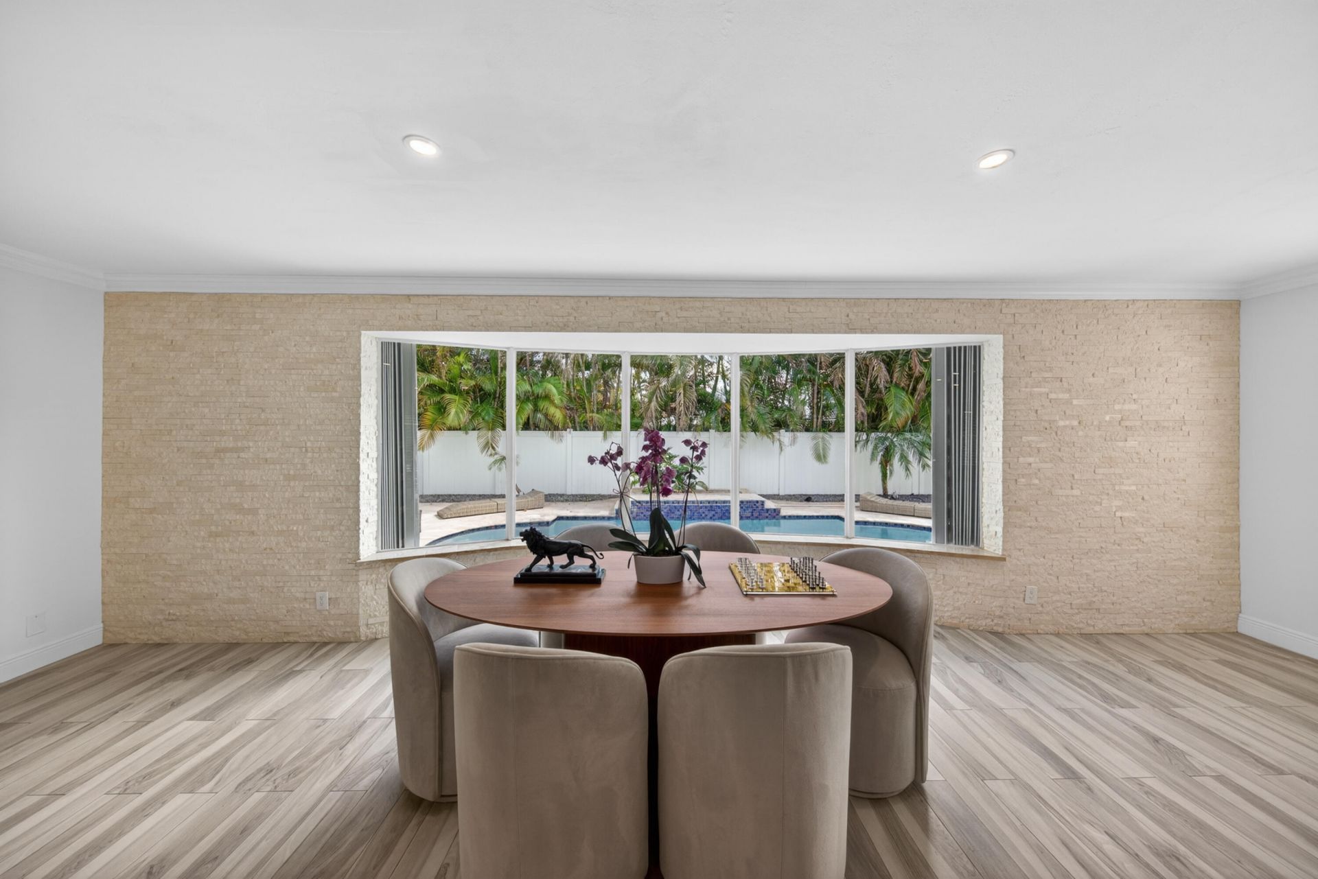 850 W Camino Real, Boca Raton, FL 33486 Photo