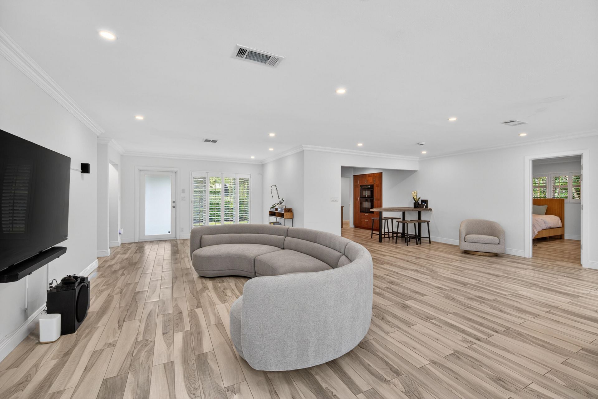 850 W Camino Real, Boca Raton, FL 33486 Photo