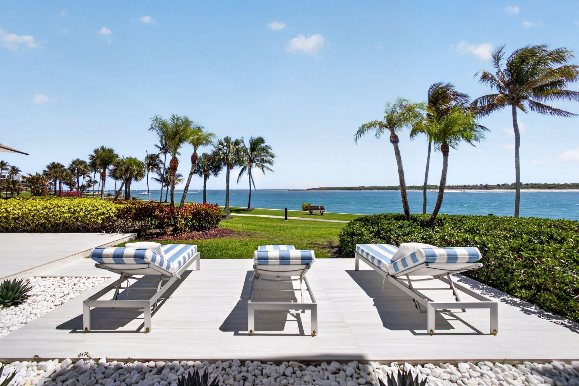 2812 SE Dune Drive, Unit 1102, Stuart, FL 34996 Photo