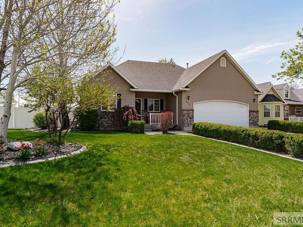618 Eagle Way, BLACKFOOT, ID 83221