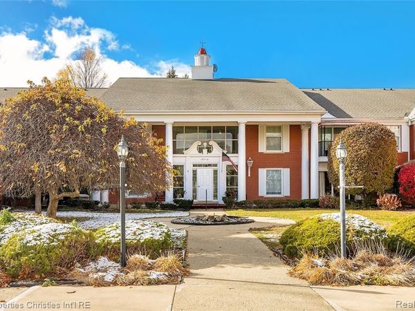 19710 W 13 Mile Road , Beverly Hills Vlg, MI 48025