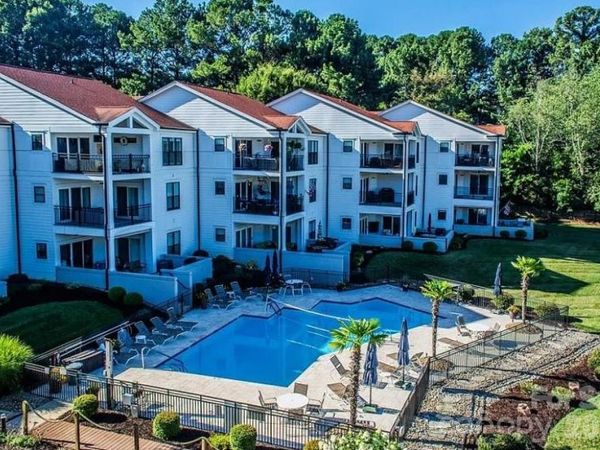 17811 Half Moon Lane , Unit L, Cornelius, NC 28031