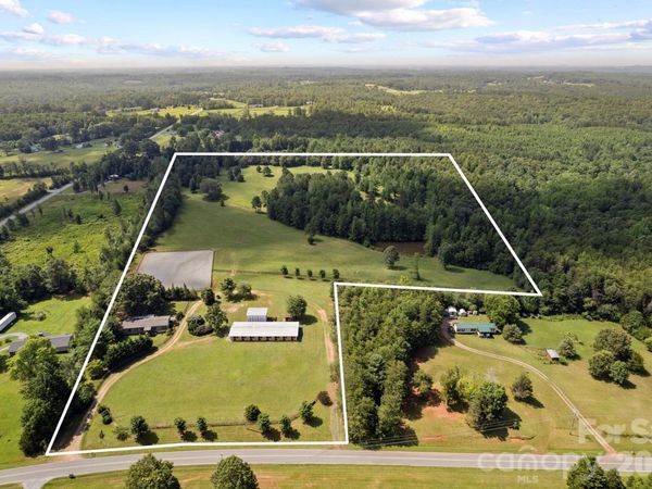 1896 E Green Creek Drive , Tryon, NC 28782