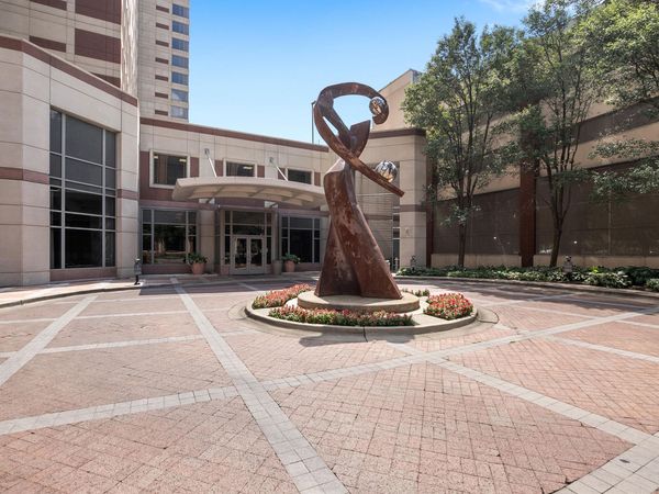 103 Campau Circle NW, Unit 1911, Grand Rapids, MI 49503