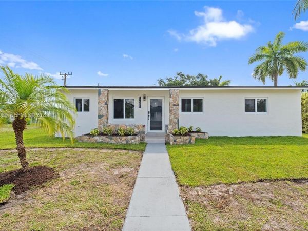 17501 NW 41st Ave , Miami Gardens, FL 33055