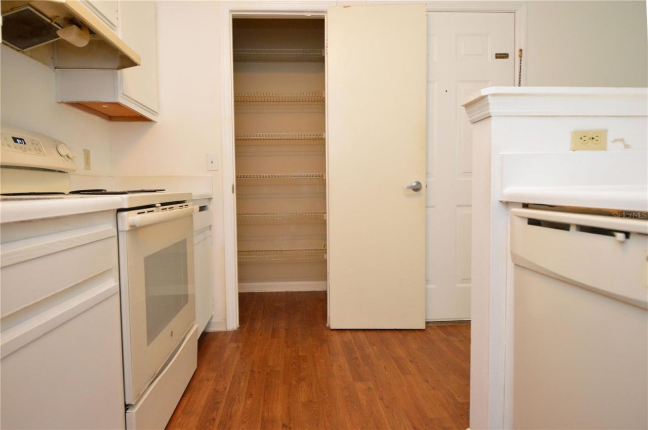 11901 4th Street N, Unit 11105, Saint Petersburg, FL 33716 Photo