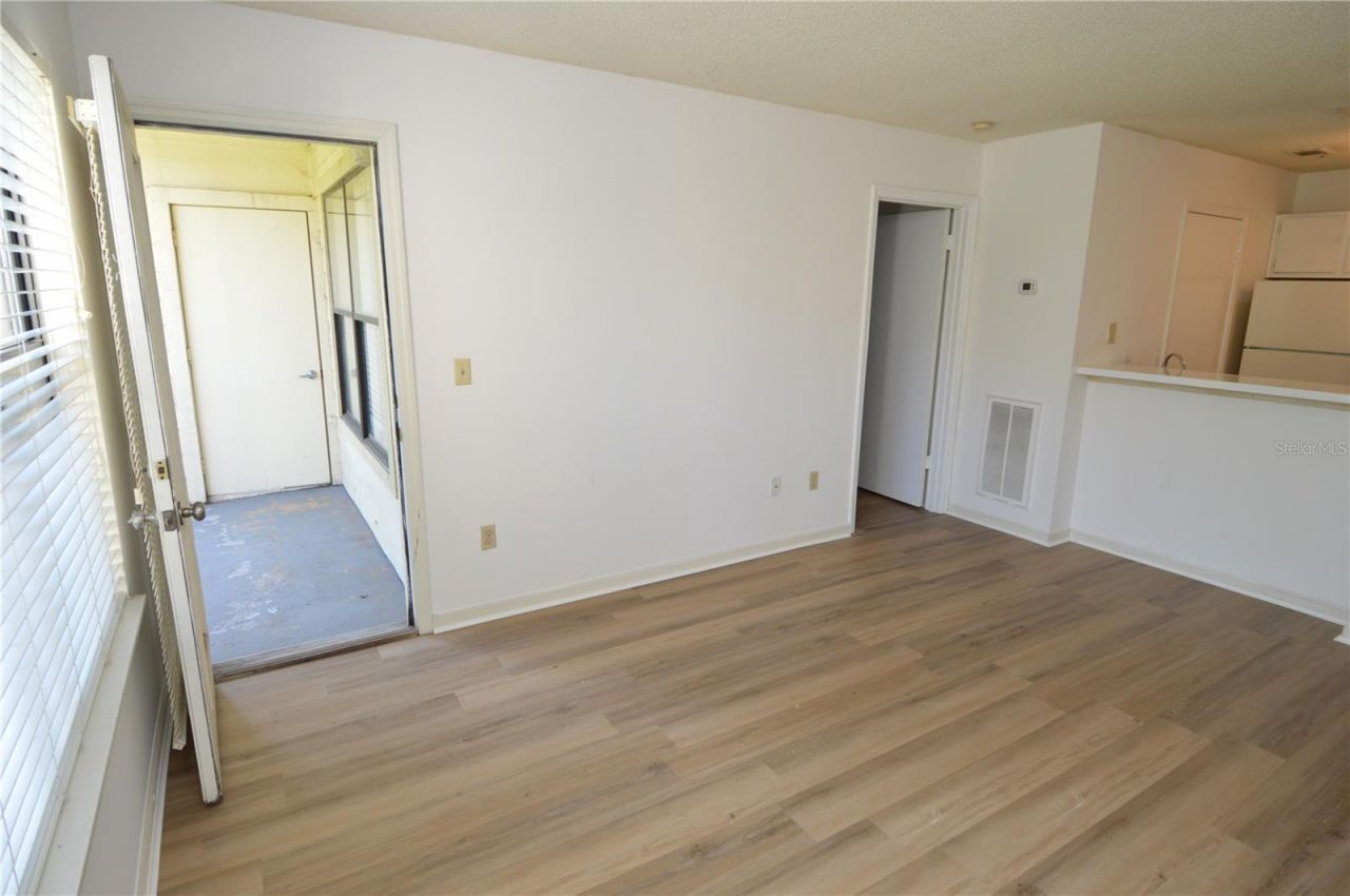 11901 4th Street N, Unit 11105, Saint Petersburg, FL 33716 Photo