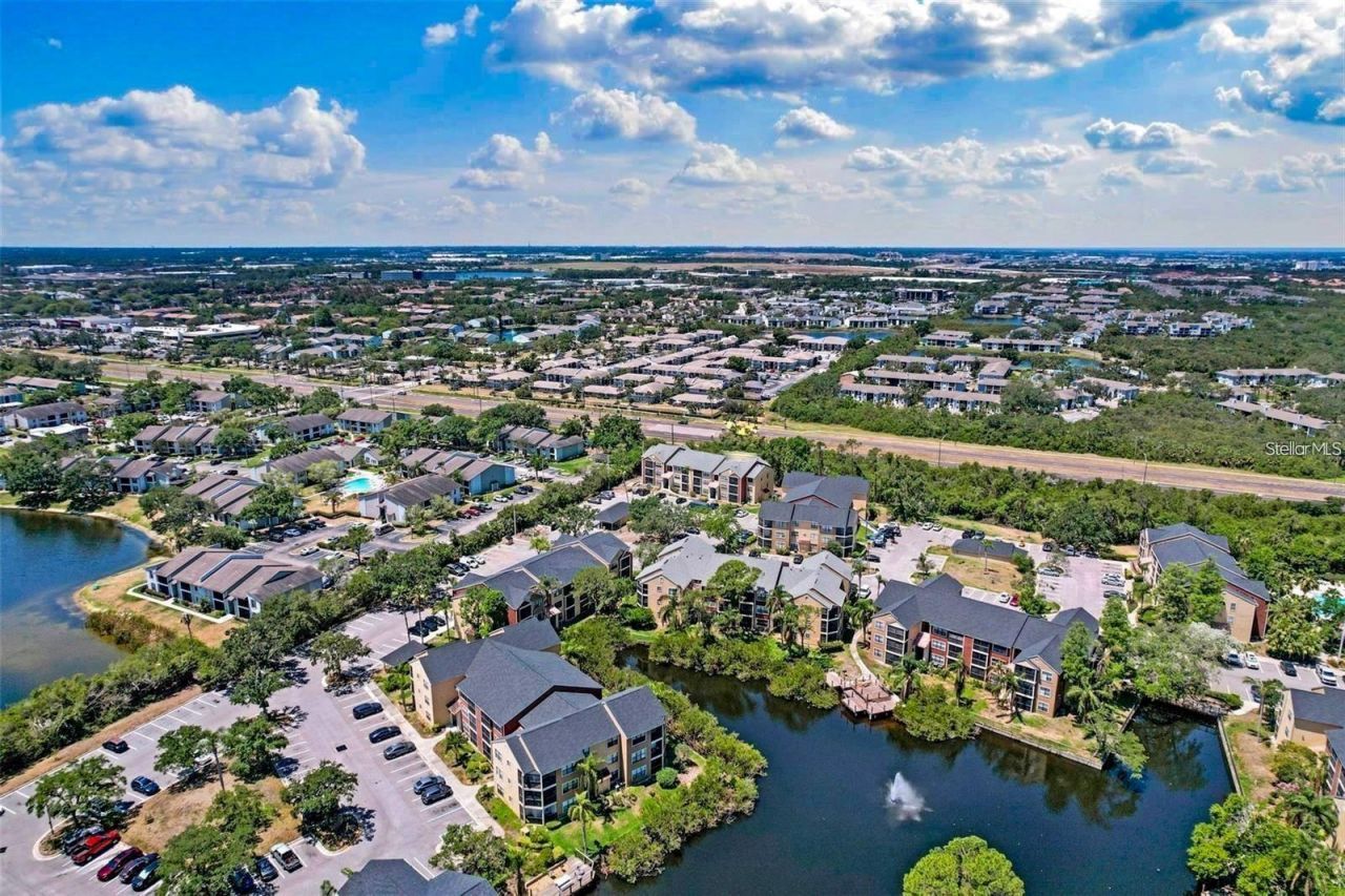 11901 4th Street N, Unit 11105, Saint Petersburg, FL 33716 Photo
