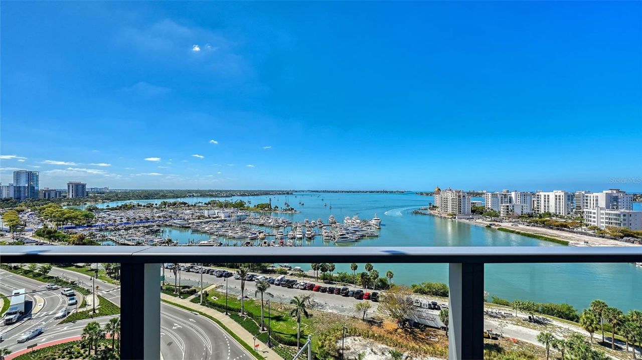 1155 N Gulfstream Avenue, Unit 1107, Sarasota, FL 34236 Photo