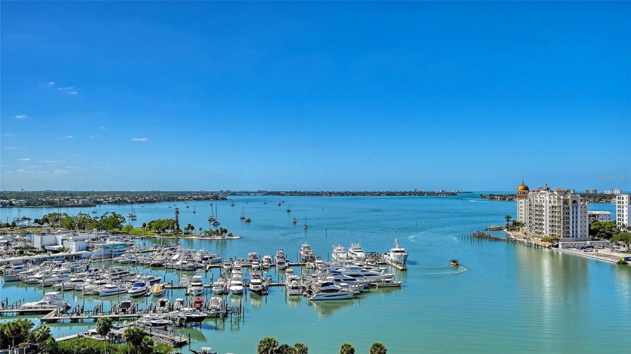 1155 N Gulfstream Avenue, Unit 1107, Sarasota, FL 34236 Photo