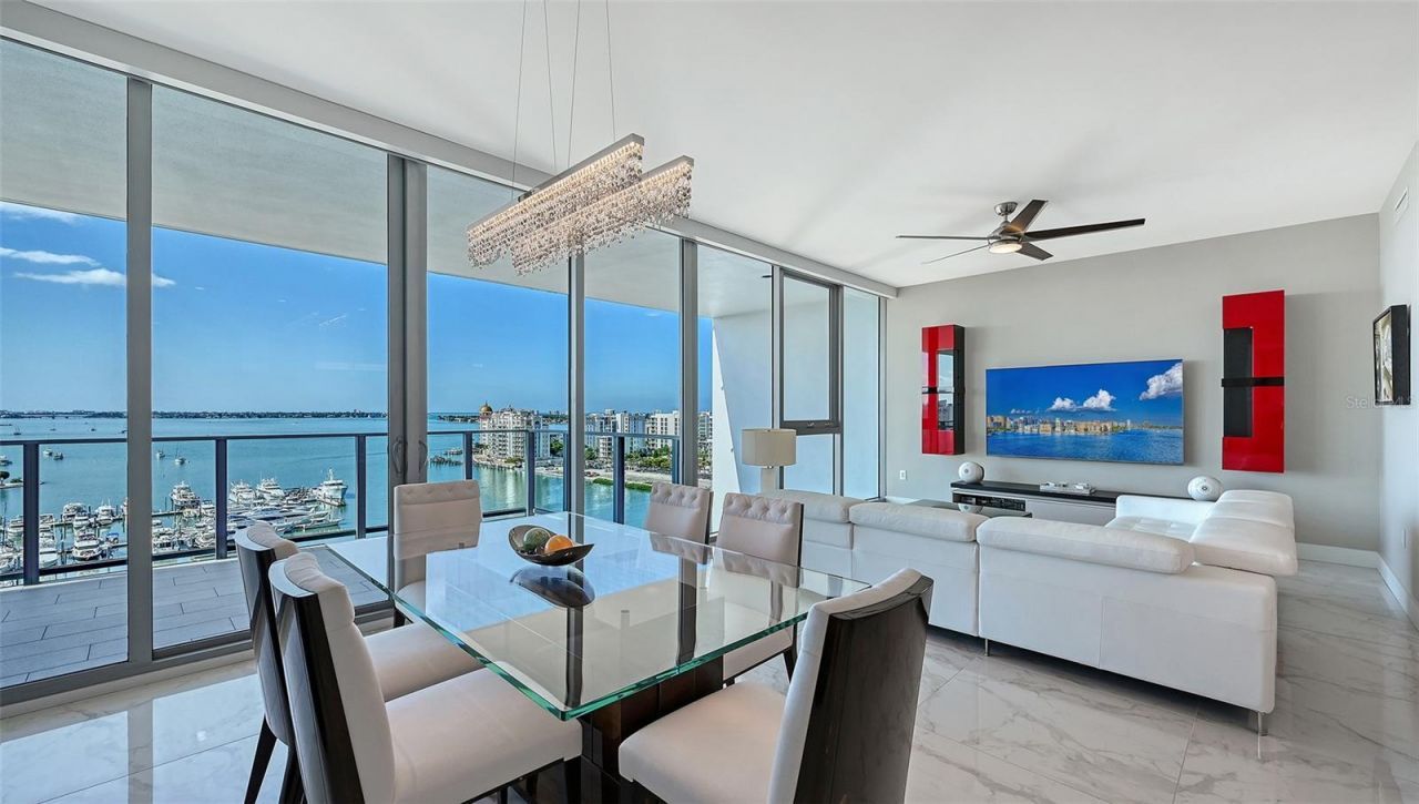 1155 N Gulfstream Avenue, Unit 1107, Sarasota, FL 34236 Photo
