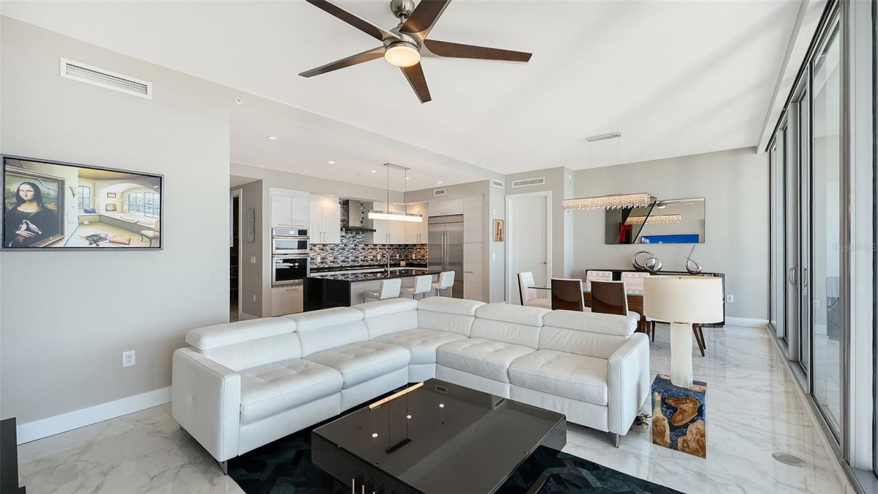 1155 N Gulfstream Avenue, Unit 1107, Sarasota, FL 34236 Photo
