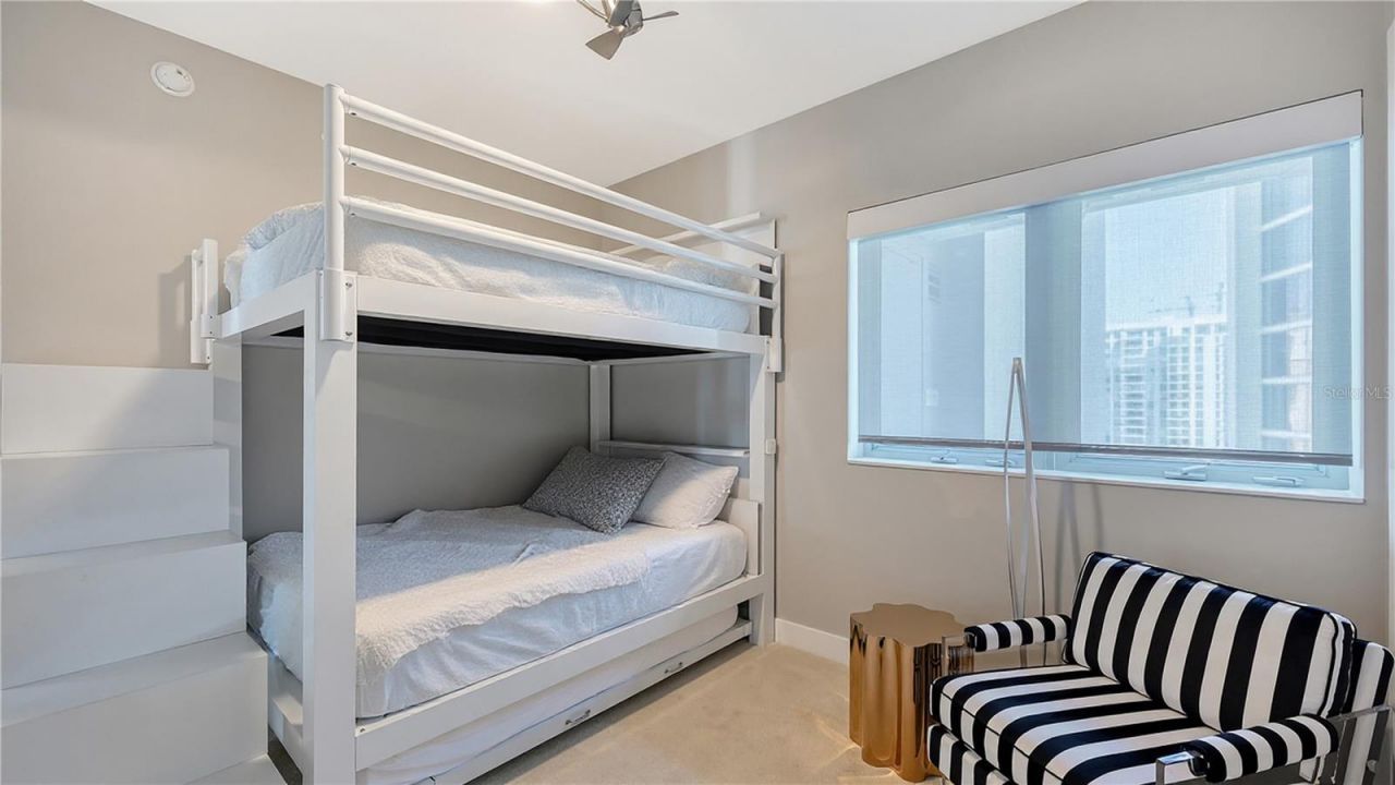 1155 N Gulfstream Avenue, Unit 1107, Sarasota, FL 34236 Photo