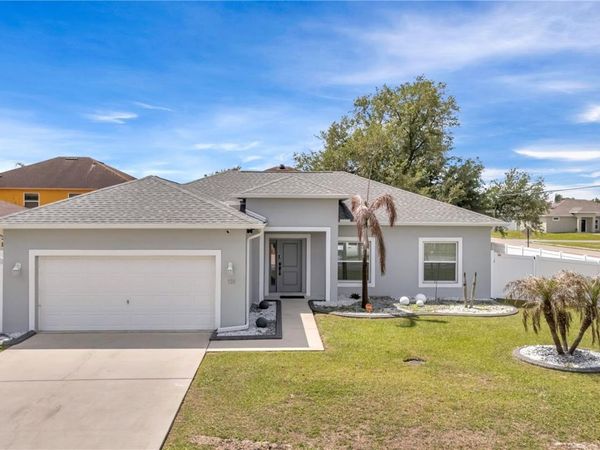 100 AURORA LANE , KISSIMMEE, FL 34758