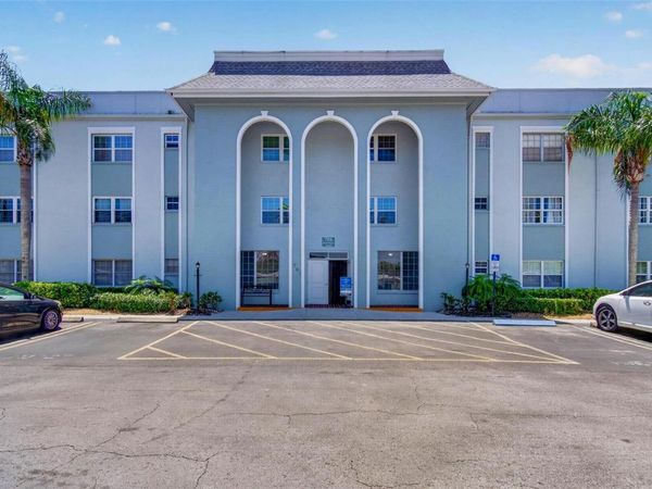 701 POINSETTIA ROAD , Unit 308, BELLEAIR, FL 33756