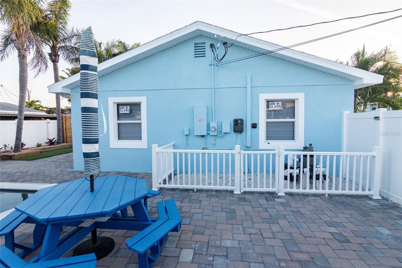 352 144th Avenue, Madeira Beach, FL 33708 Photo