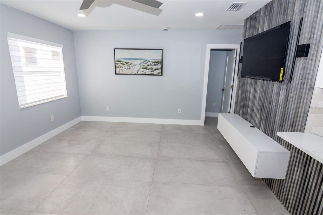 352 144th Avenue, Madeira Beach, FL 33708 Photo