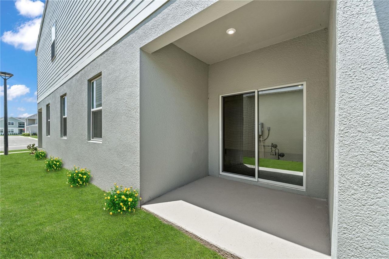 4692 Inner World Lane, Wesley Chapel, FL 33543 Photo