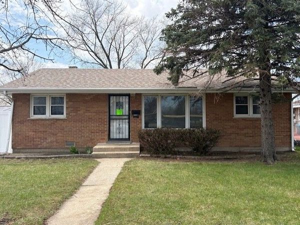 10706 Oak Avenue , Chicago Ridge, IL 60415