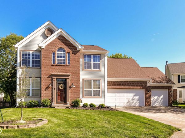 7942 Red Sunset Way , Avon, IN 46123
