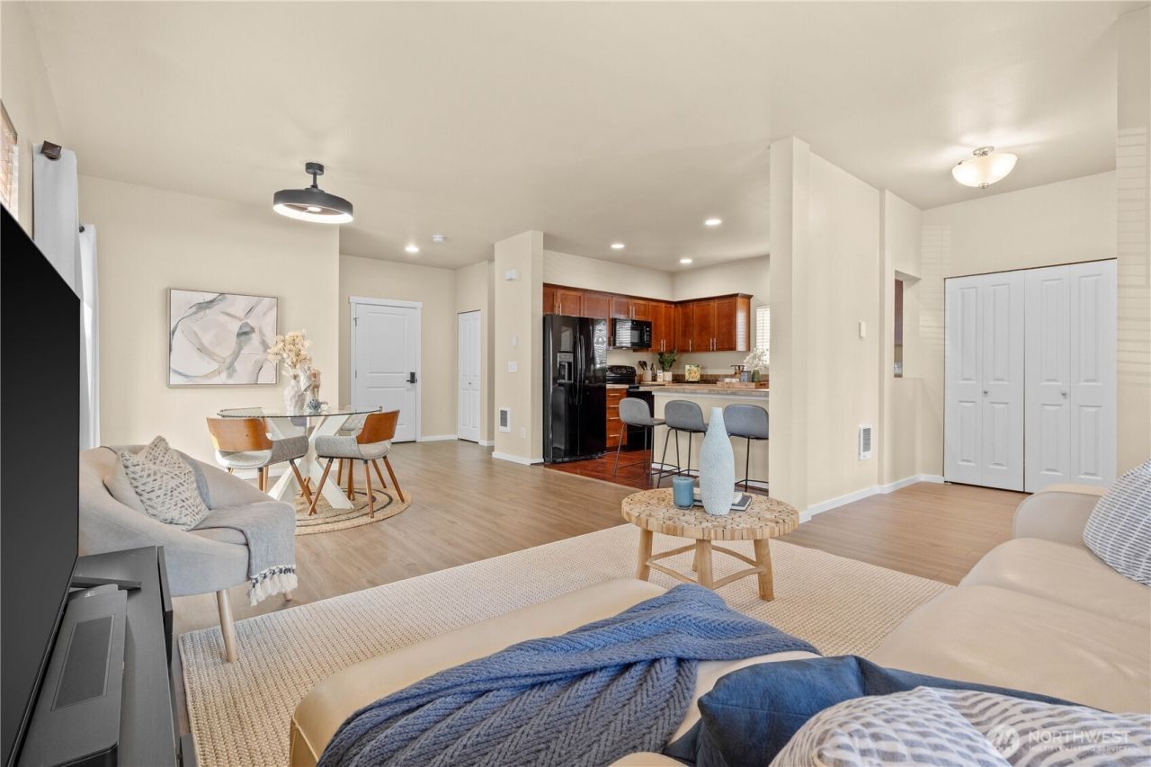 4241 Q Street Ne, Auburn, WA 98002