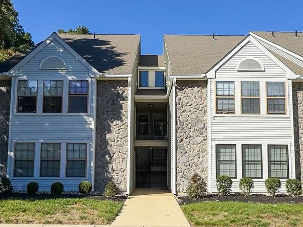 19 SUMMIT COURT , MARLTON, NJ 08053