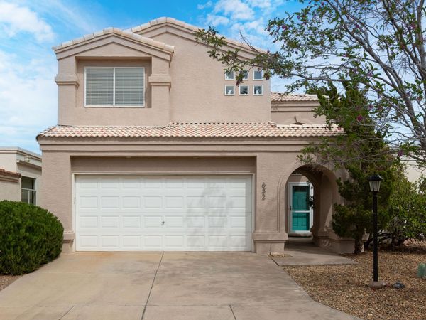 632 Hermit Falls Drive SE, Rio Rancho, NM 87124