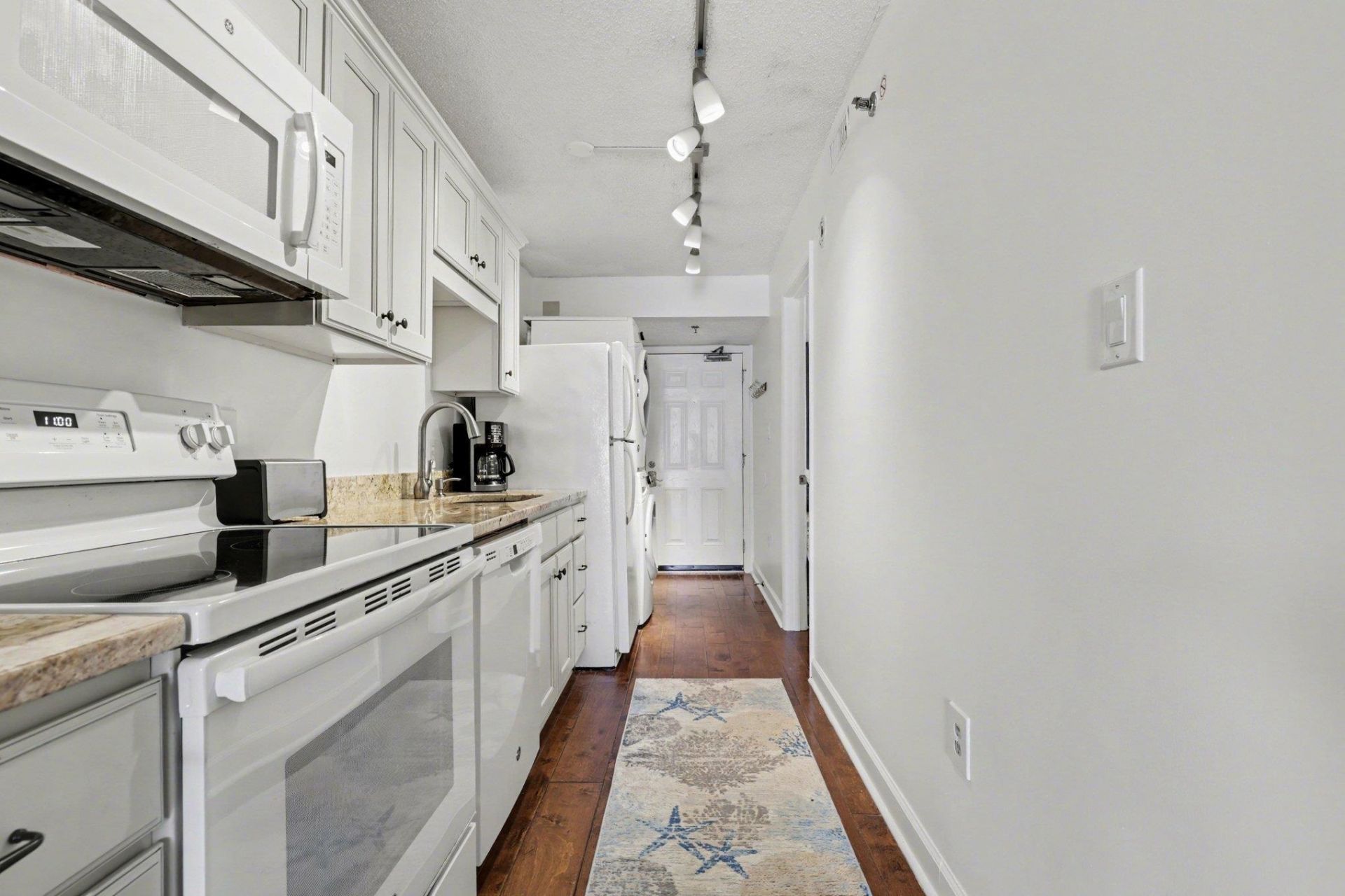 1709 S Ocean Blvd.  Photo 5