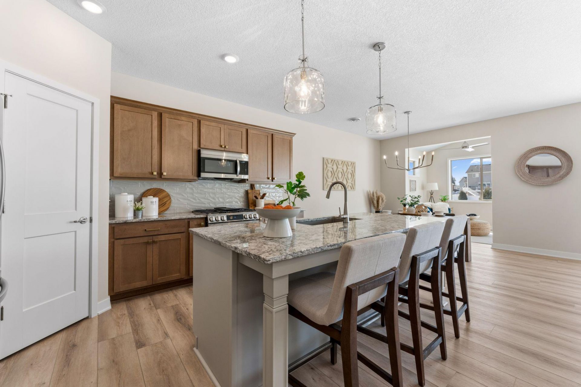 17718 Everest Avenue , Lakeville, MN 55044 Main Photo