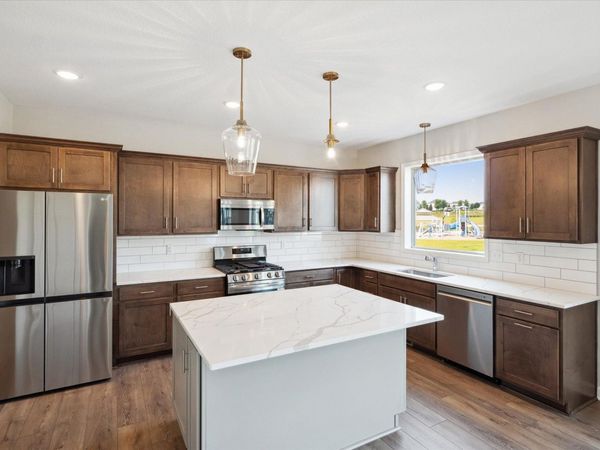 5956 Upper 179th Street W, Lakeville, MN 55044