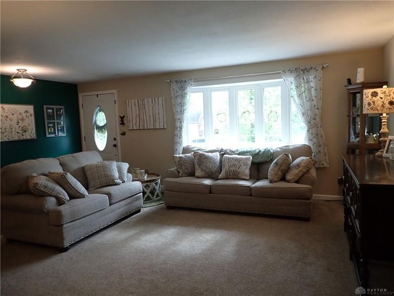 2726 Tihart Way, Beavercreek, OH 45430 Photo 4